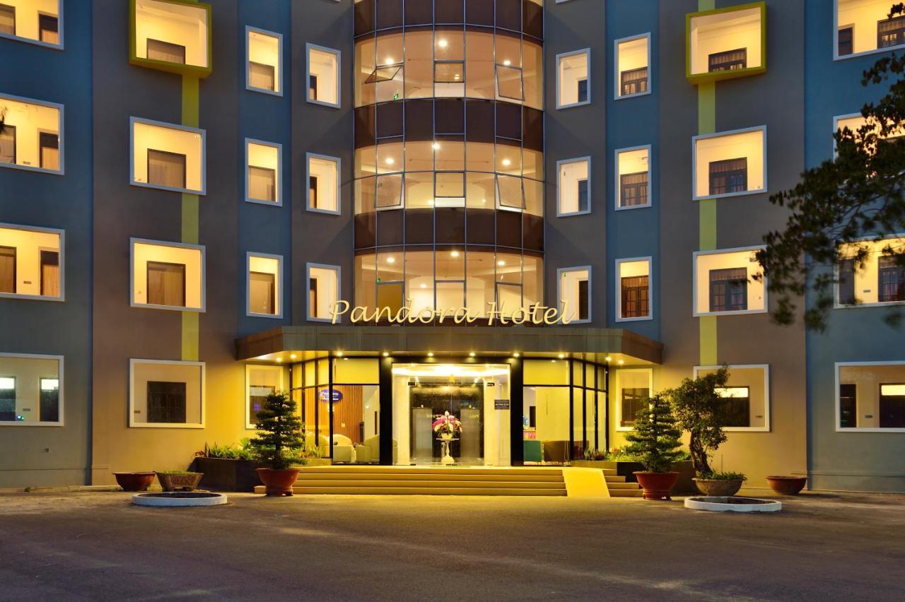 Pandora Saigon Hotel Хошимін Екстер'єр фото